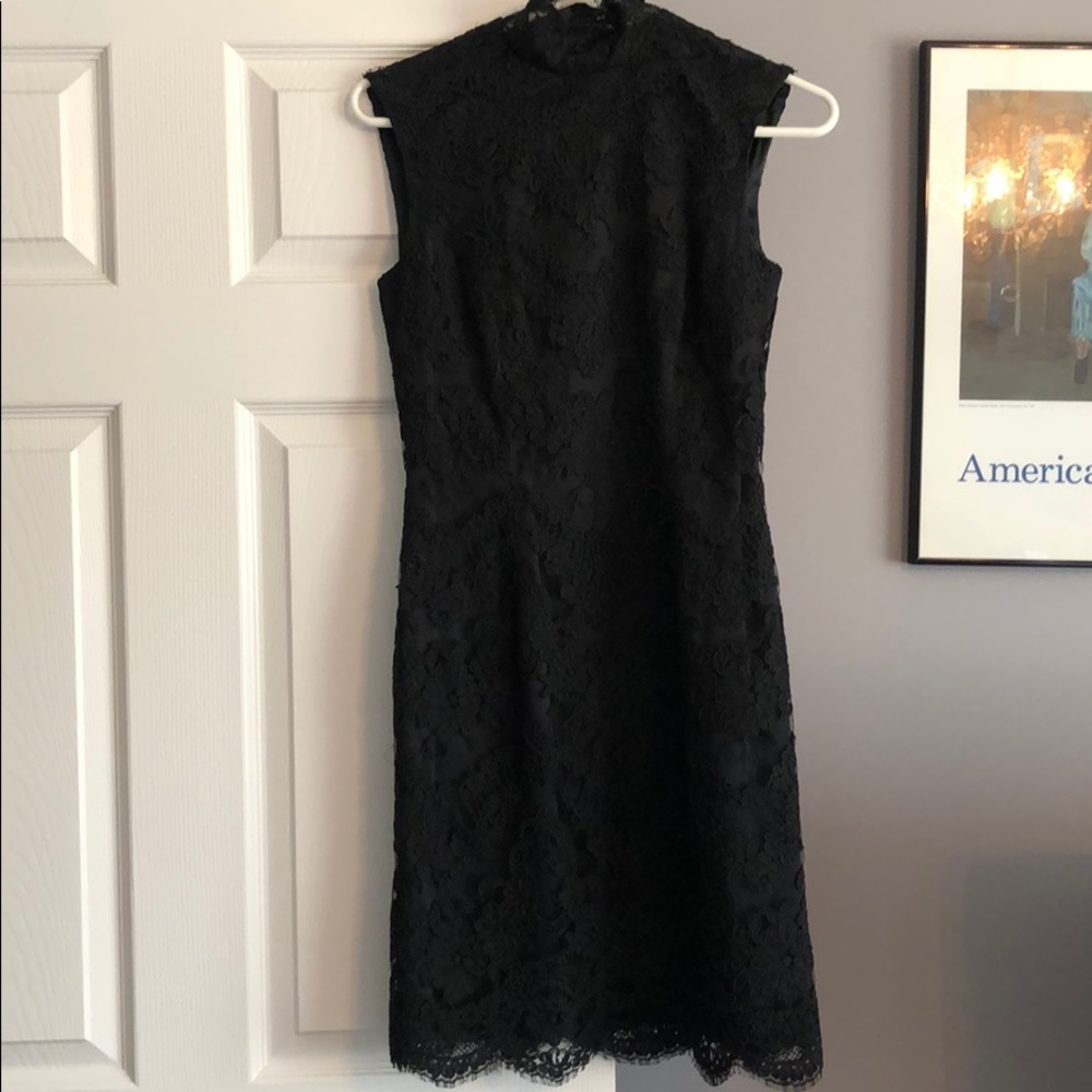 Women’s black sleeveless dress size
